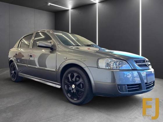 CHEVROLET ASTRA 2.0 MPFI ADVANTAGE 8V FLEX 4P MANUAL CHEVROLET ASTRA 2.0 MPFI ADVANTAGE 8V FLEX 4P MANUAL